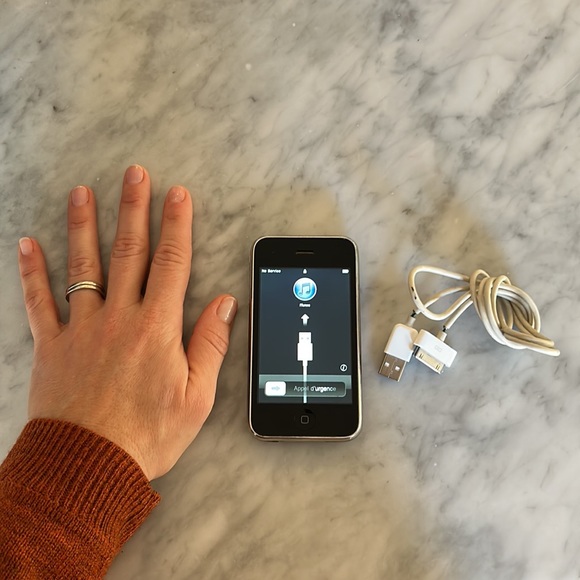 Working iPhone 1-2 generation original! - Picture 8 of 8